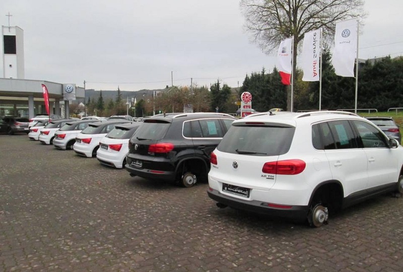 World Car Fans