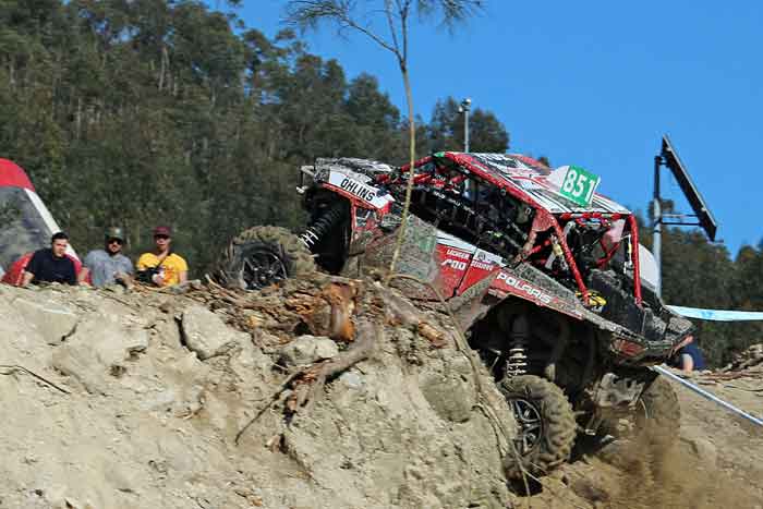 JL Racing vence no Trial e apoia equipas no TT