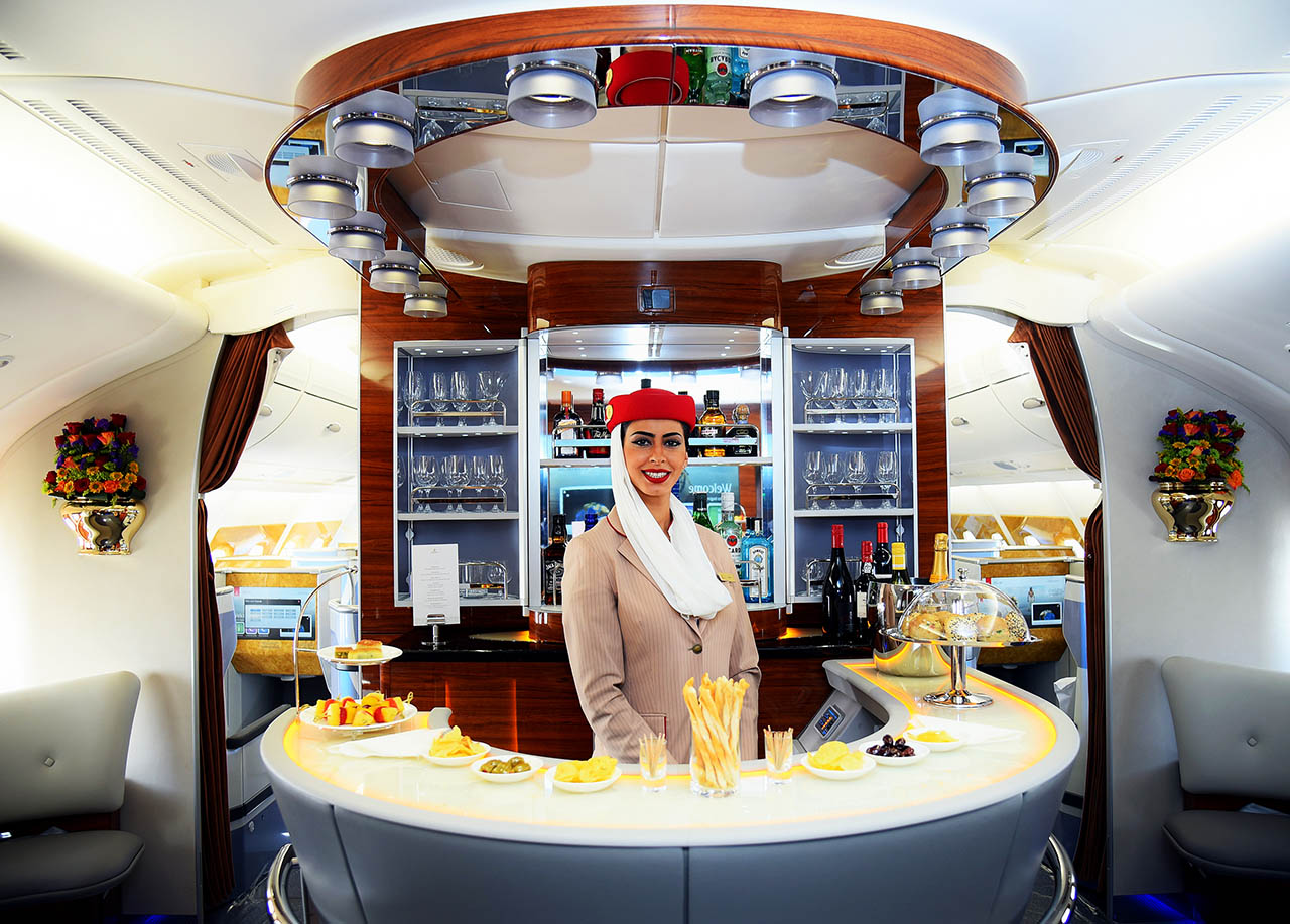 emirates-a380-lounge