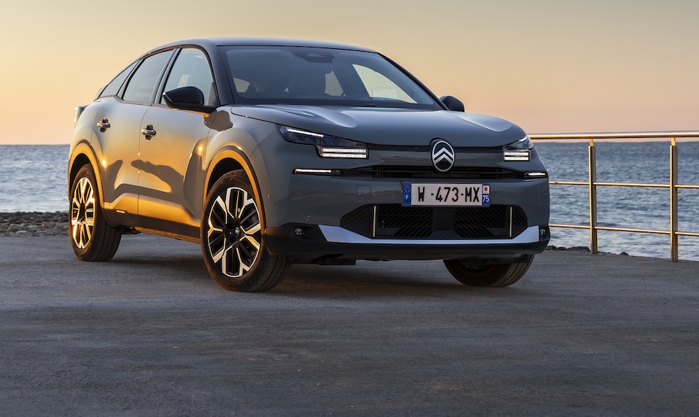 ©Citroën | C4 + C4 X