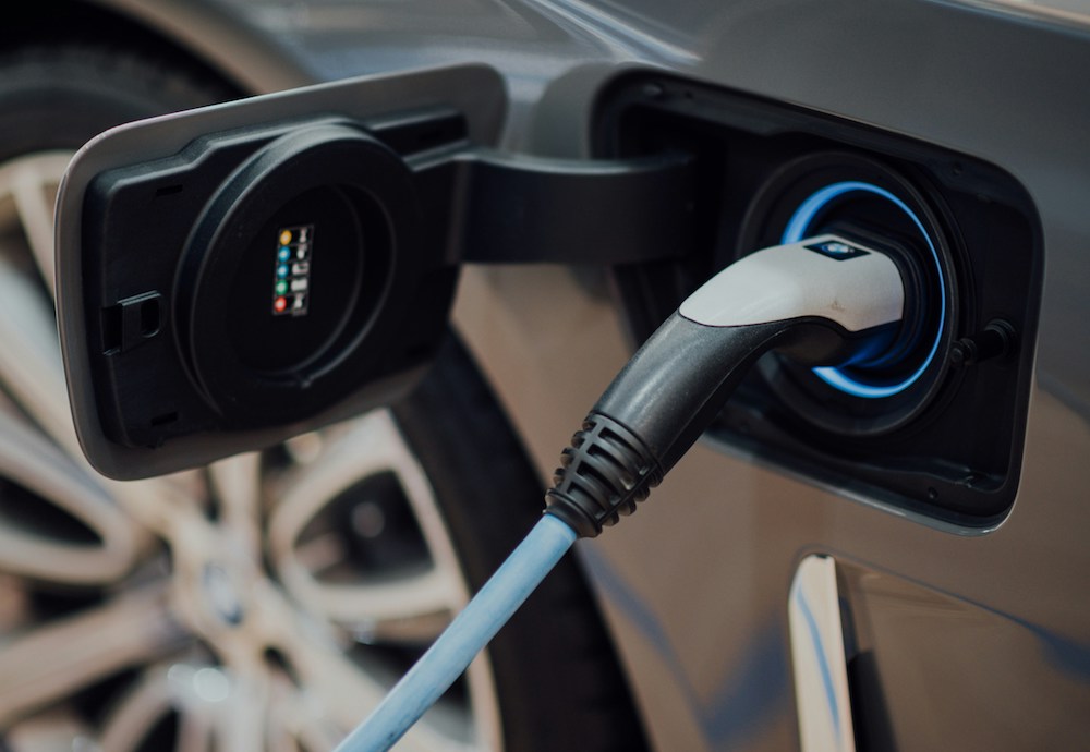 ©Chuttersnap | Electric Car