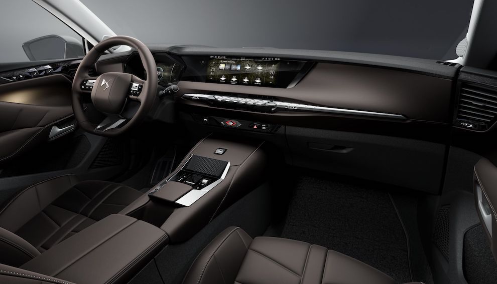 ©DS Automobiles | N4