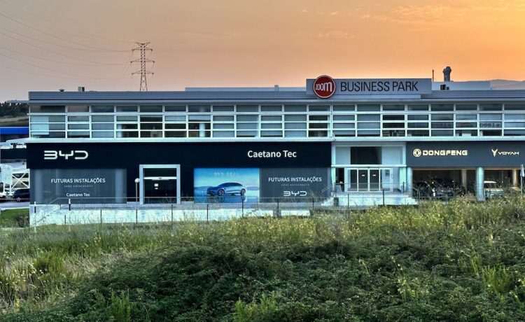 ©MotorMais | BYD Sintra