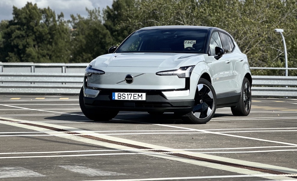 ©MotorMais | EX30 SMER