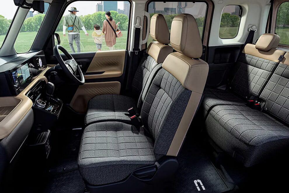 ©Mitsubishi | Delica Camper