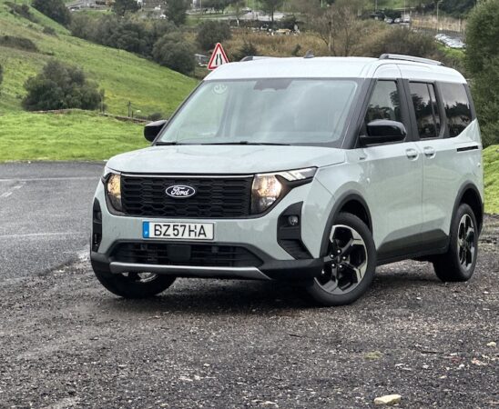©MotorMais | Ford Tourneo