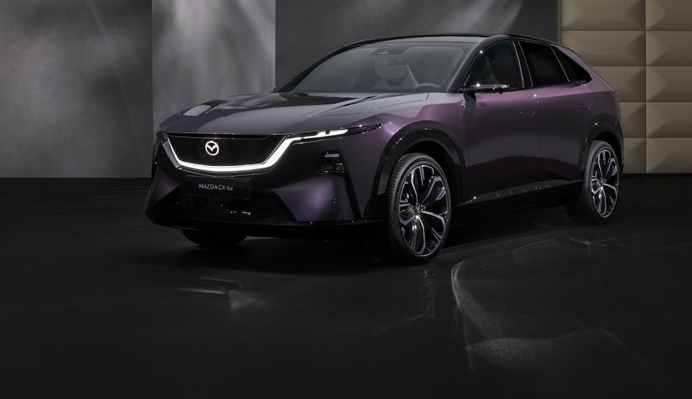 ©Mazda | CX-6e