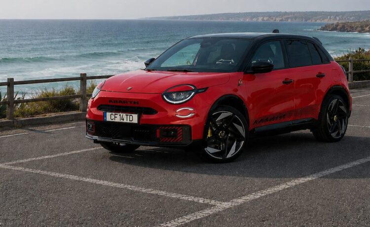©MotorMais | FIAT Abarth 600e Competizione