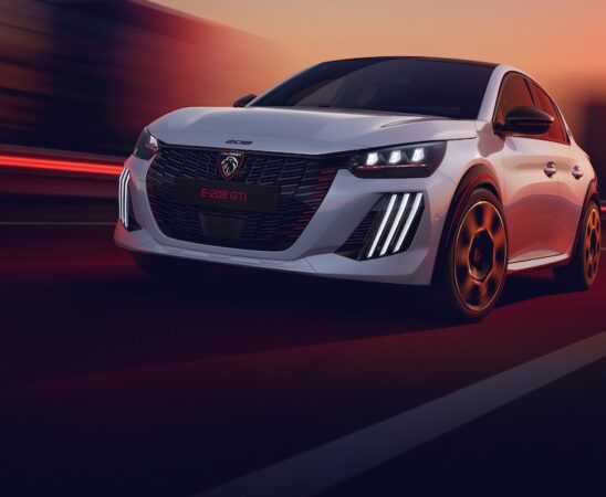 ©Peugeot | e-208 GTi