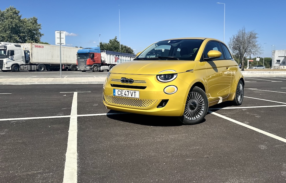 ©MotorMais | Fiat 500 Hybrid