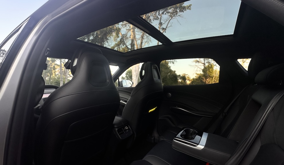 ©MotorMais | Omoda 7 SHS-P