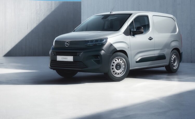 ©Opel | Combo Start