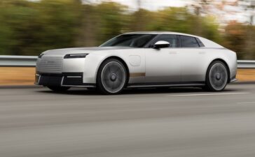 ©Jaguar | Type 01
