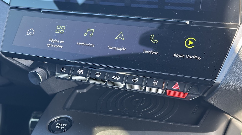 ©MotorMais | Peugeot E-408 GT